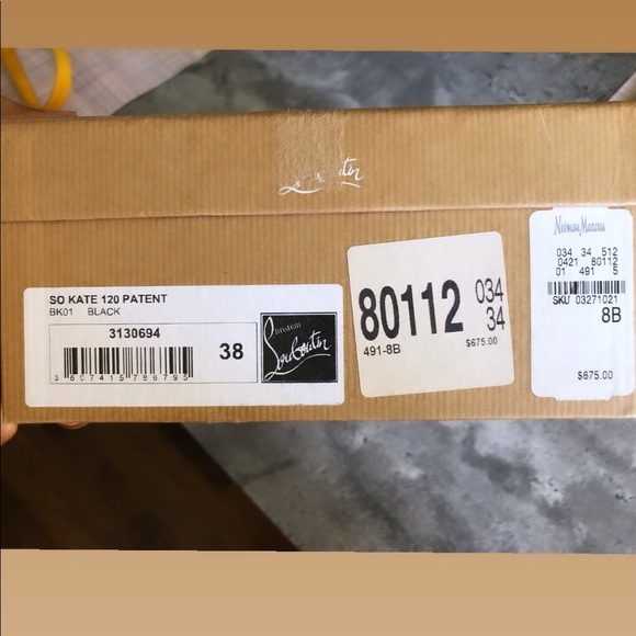 SO KATE - gently worn Christian Loutboutin - Picture 3 of 5